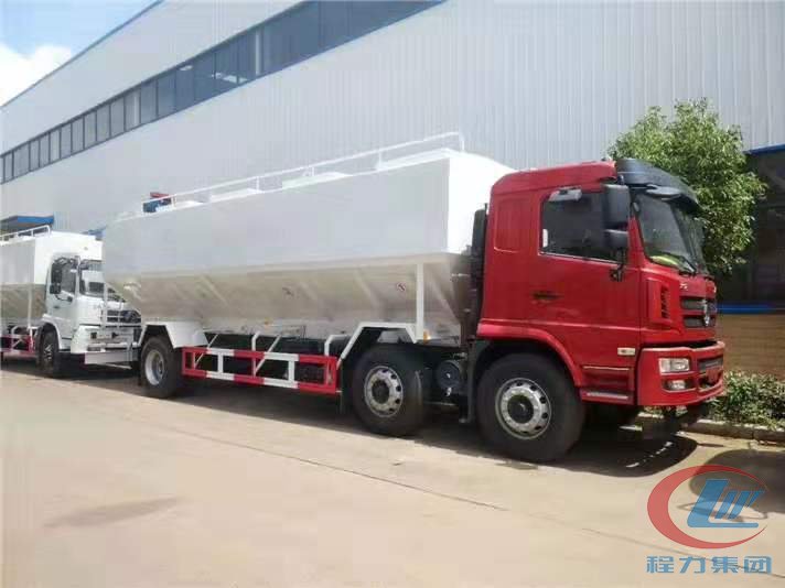 博亿堂官网陕汽轩德小三轴散装饲料车