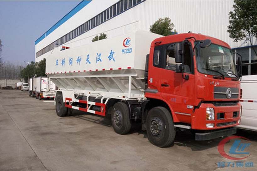 博亿堂官网天锦饲料车侧面图