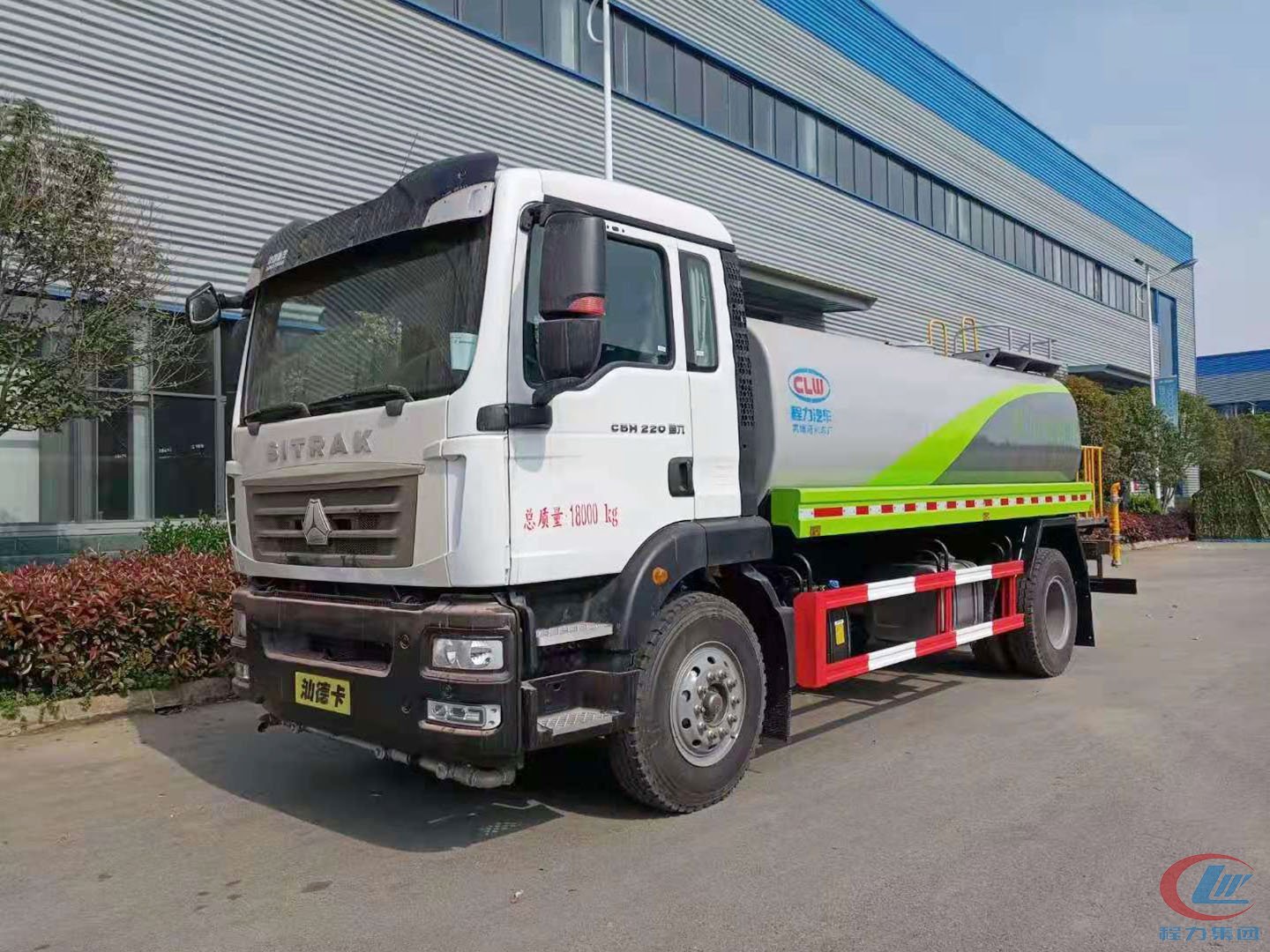 博亿堂官网牌国六重汽汕德卡单桥洒水车