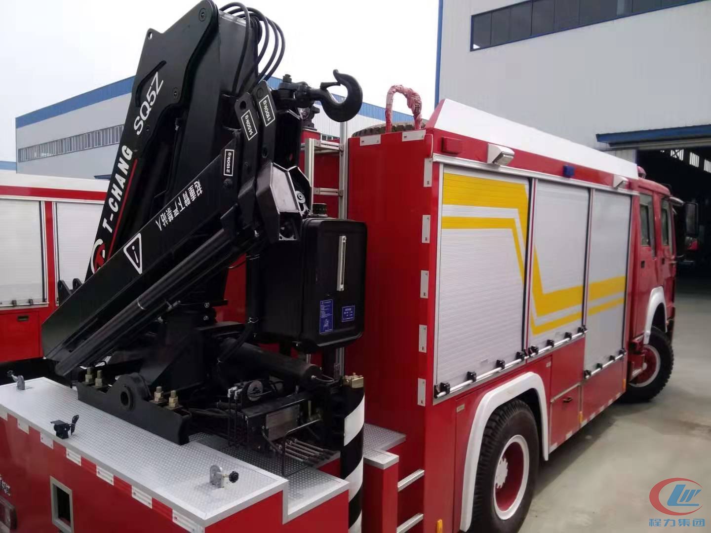 博亿堂官网重汽豪沃工程抢险消防车