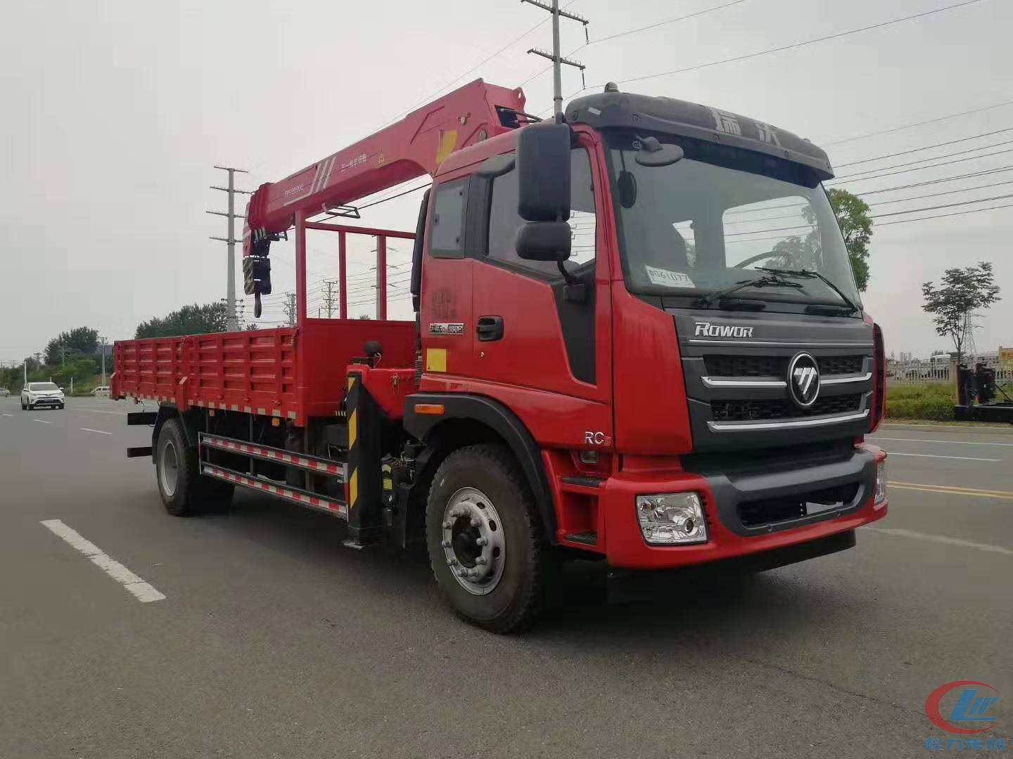 博亿堂官网福田8吨随车吊高清图