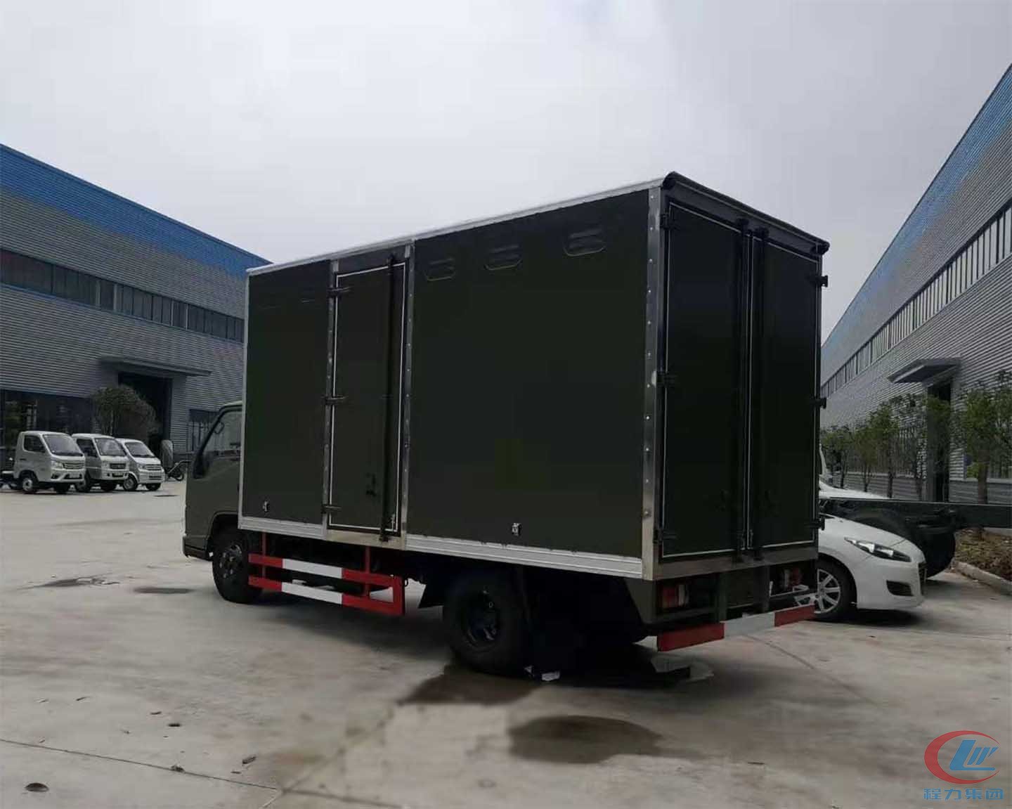 博亿堂官网汽车集团江铃危险品运输车