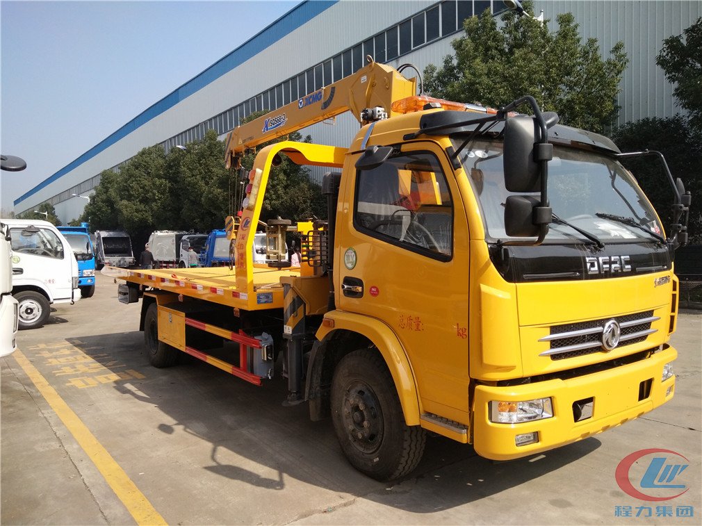 博亿堂官网东风凯普特平板带吊清障车侧面图