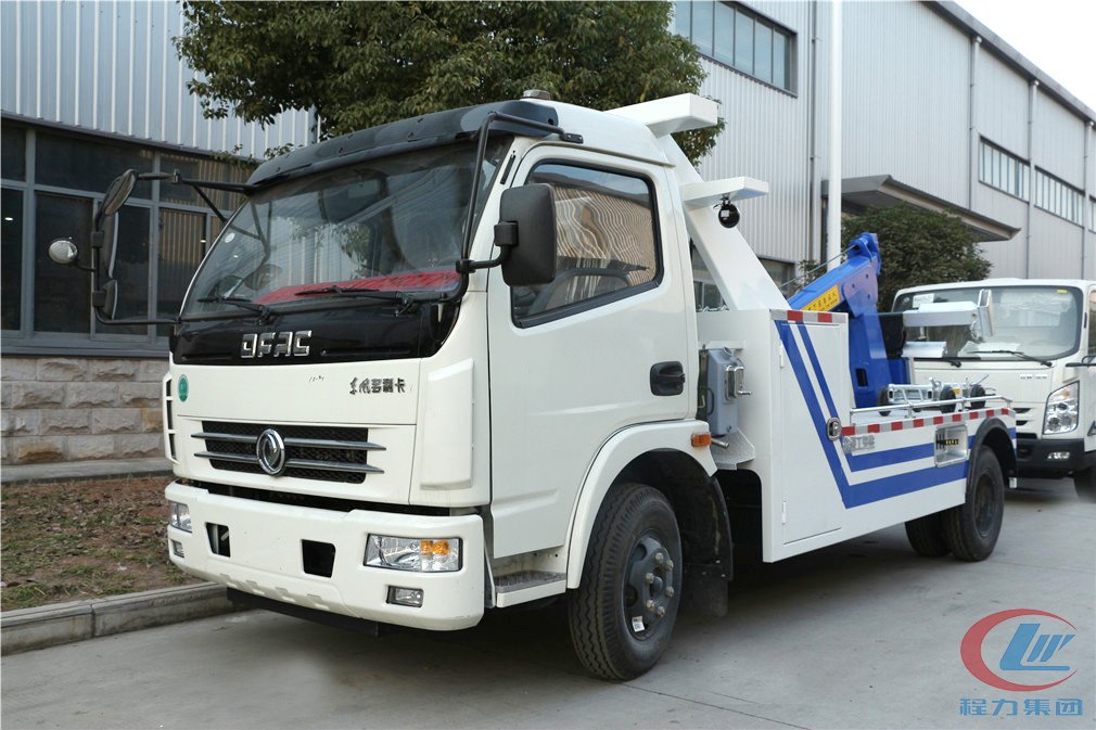 博亿堂官网东风大多利卡一拖一清障车侧面图