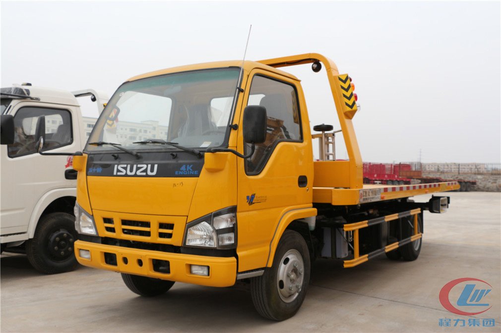 博亿堂官网集团五十铃一拖二清障车侧面图