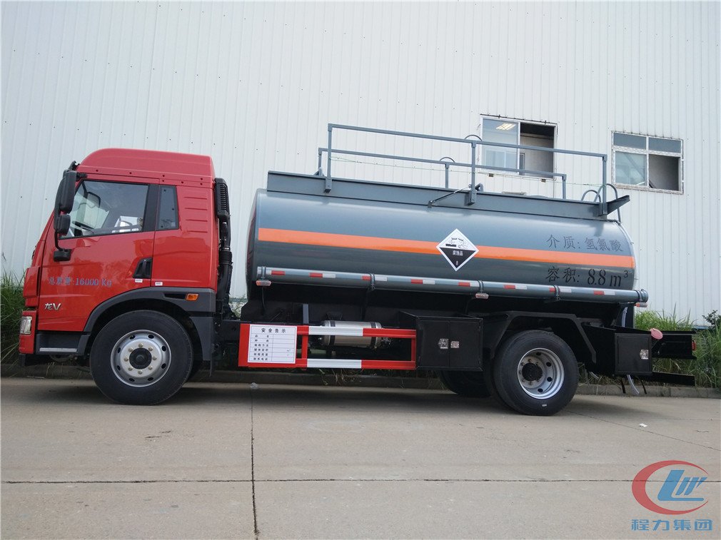 博亿堂官网集团解放龙V腐蚀性物品罐式运输车侧面图