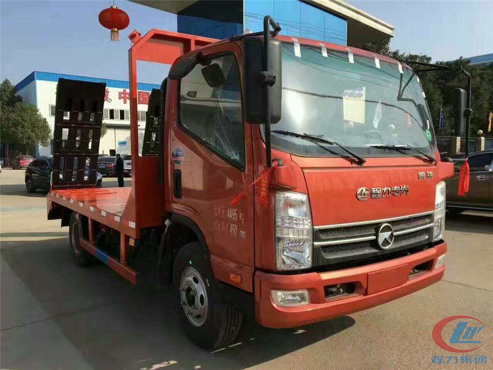 博亿堂官网集团凯马蓝牌平板运输车侧面图