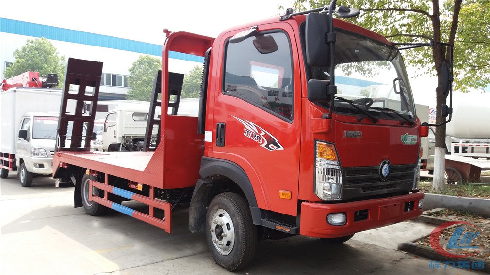 博亿堂官网重汽王牌蓝牌平板运输车高清图