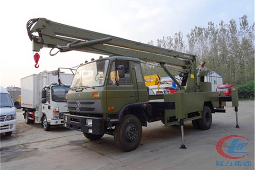 博亿堂官网东风153型20米高空作业车侧面图