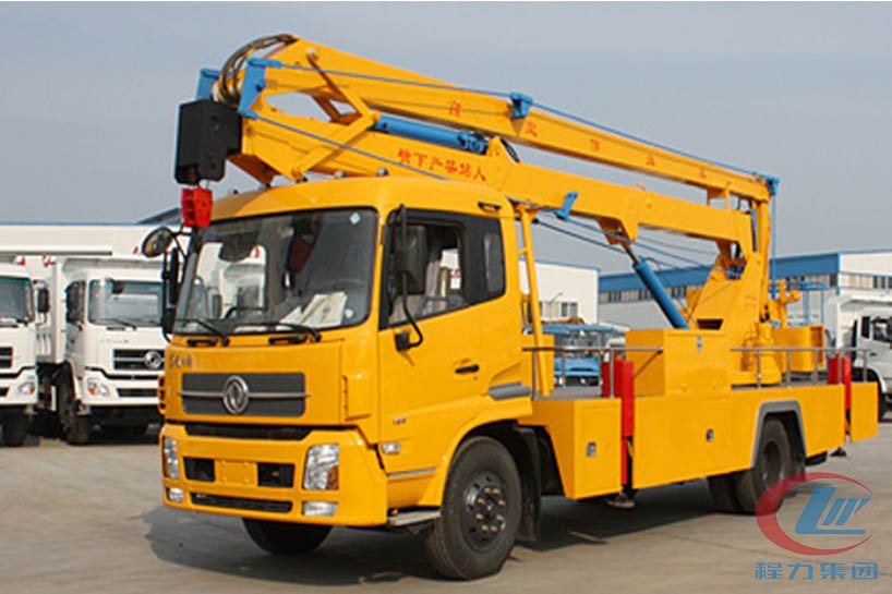 湖北博亿堂官网东风24米高空作业车高清图
