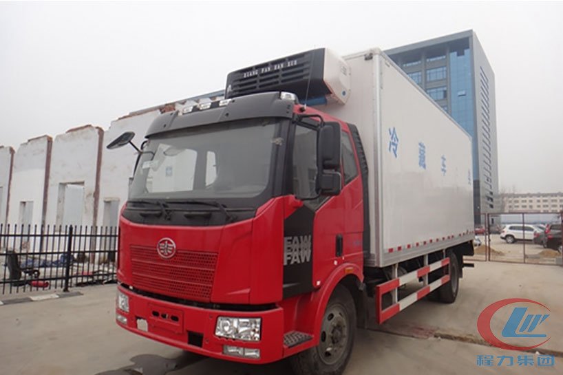 博亿堂官网解放冷藏车解放J6--6.8米冷藏车高清图