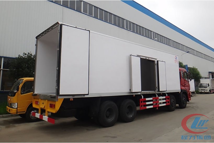博亿堂官网东风天龙前四后八冷藏车侧面图
