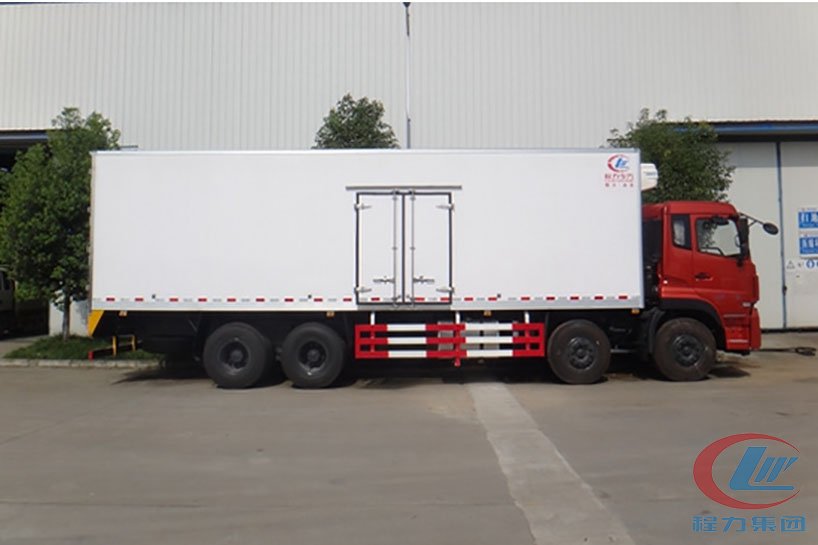 博亿堂官网东风天龙前四后八冷藏车侧面图