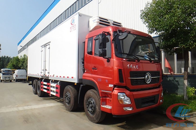 博亿堂官网东风天龙前四后八冷藏车高清图