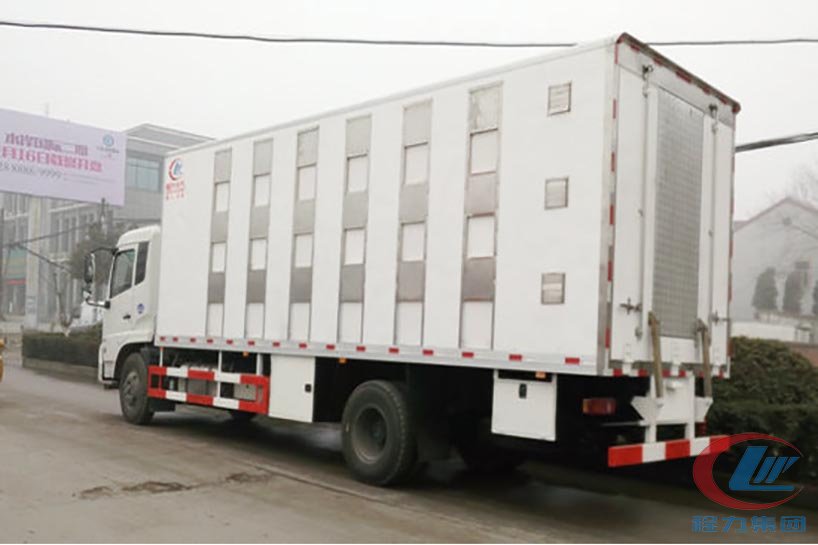 湖北博亿堂官网天锦恒温型畜禽运输车侧面图