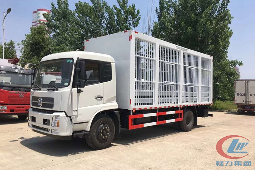 东风天锦6米8运猪车、畜禽运输车侧面图