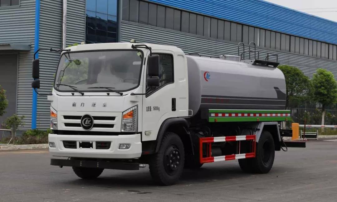 博亿堂官网商用底盘洒水车