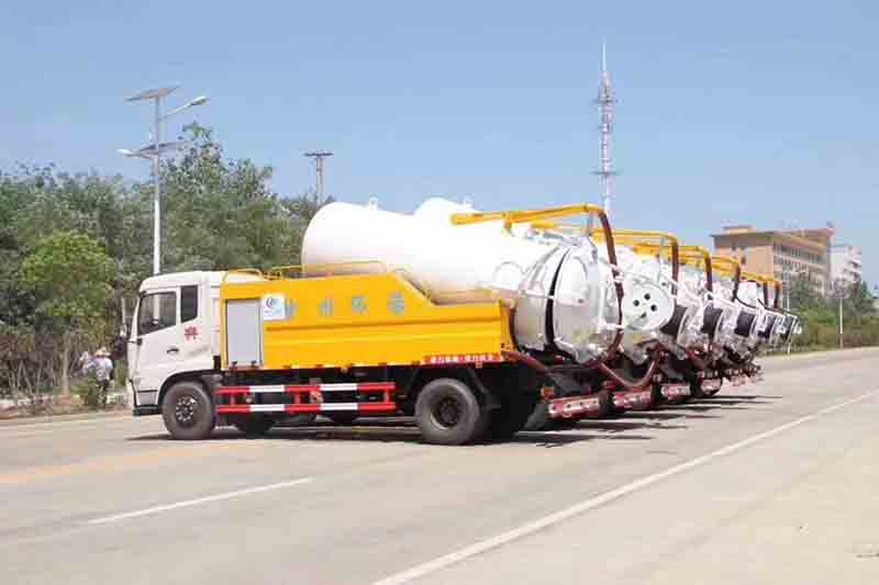 博亿堂官网汽车集团高端环卫车厂