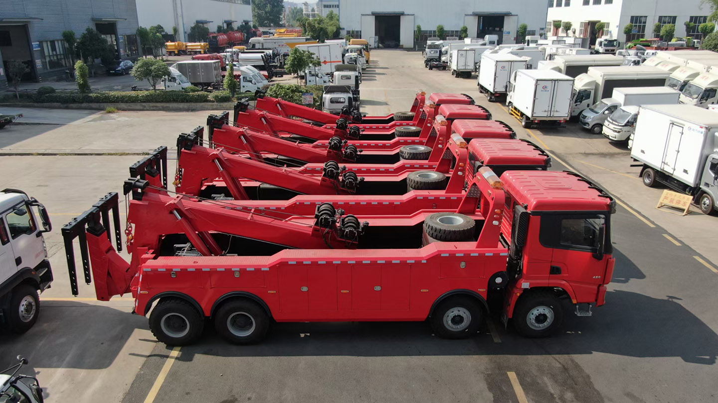 博亿堂官网集团重型拖吊连体清障车批量发车