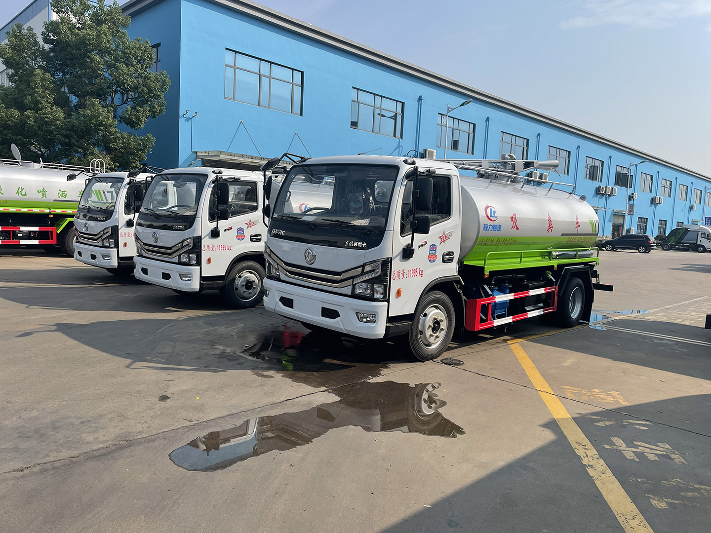 博亿堂官网威牌博亿堂官网专汽东风多利卡8方吸粪车