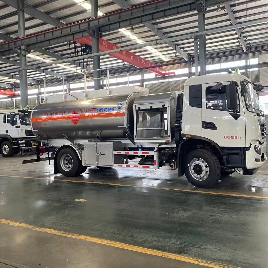 博亿堂官网汽车飞机加油车厂家